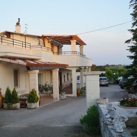 La Casa Del Nonno Bed & Breakfast Alberobello Exterior foto