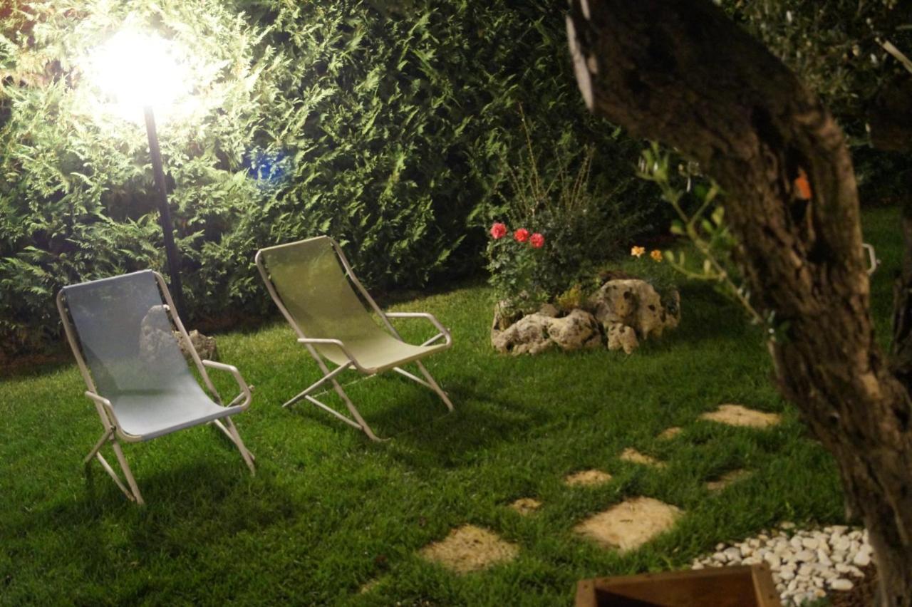 La Casa Del Nonno Bed & Breakfast Alberobello Exterior foto